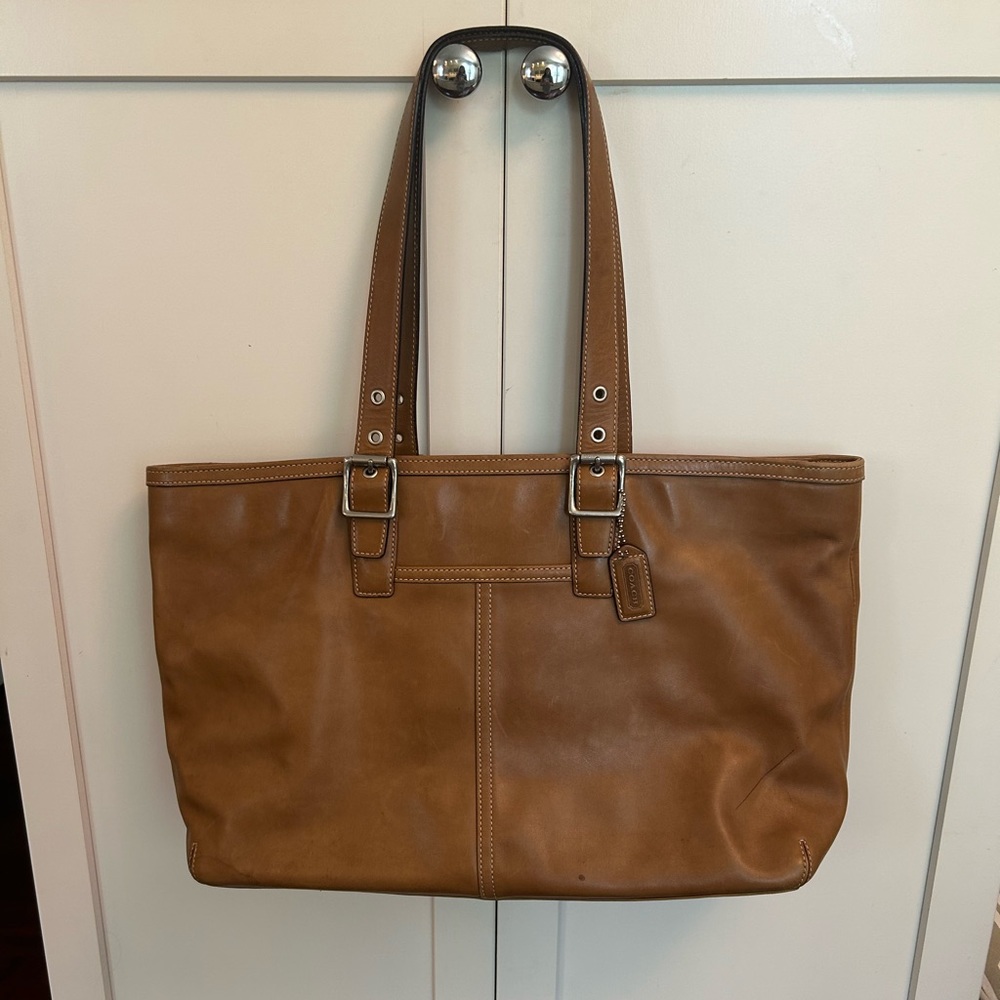 Coach All Leather tote